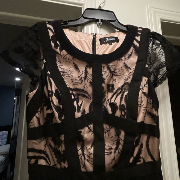 Cocktail dresses - Picture 13 of 14